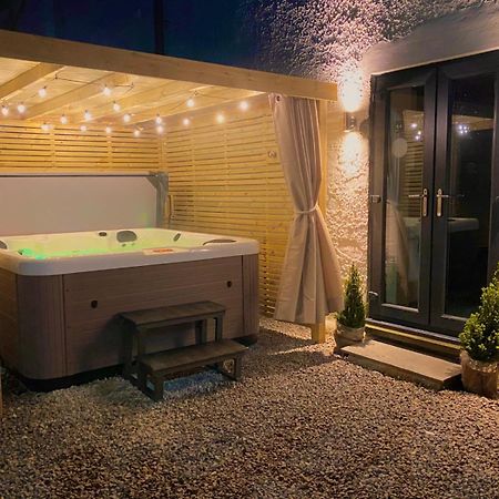 Spa Garden Cottage - Upper Hopton Mirfield Extérieur photo